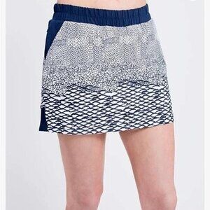 Tasc Performance Ace Skirt Navy blue and white athletic tennis skort Medium